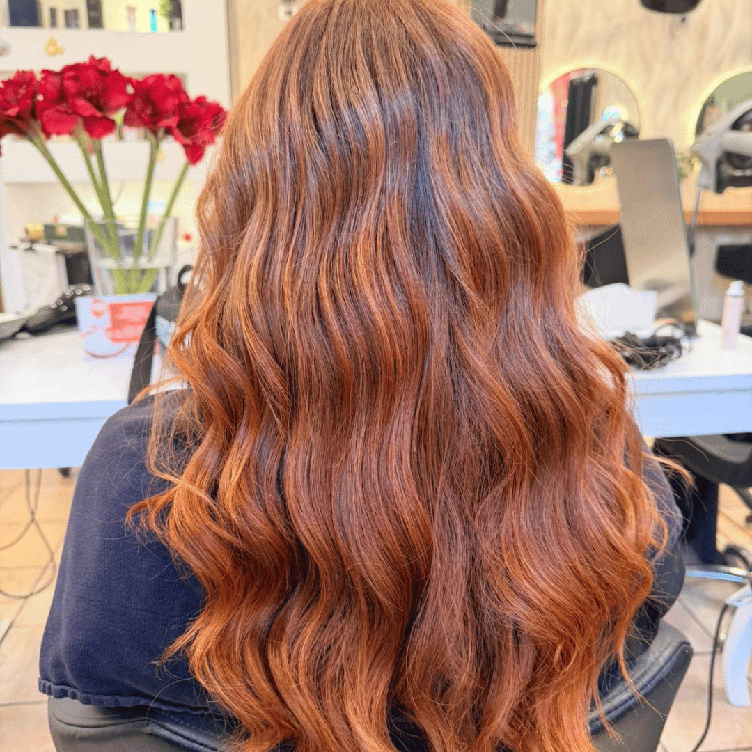 Onde ramate eleganza in movimento