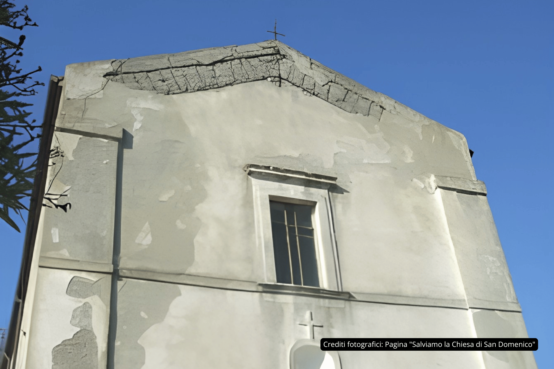 Foto chiesa pre-restauro